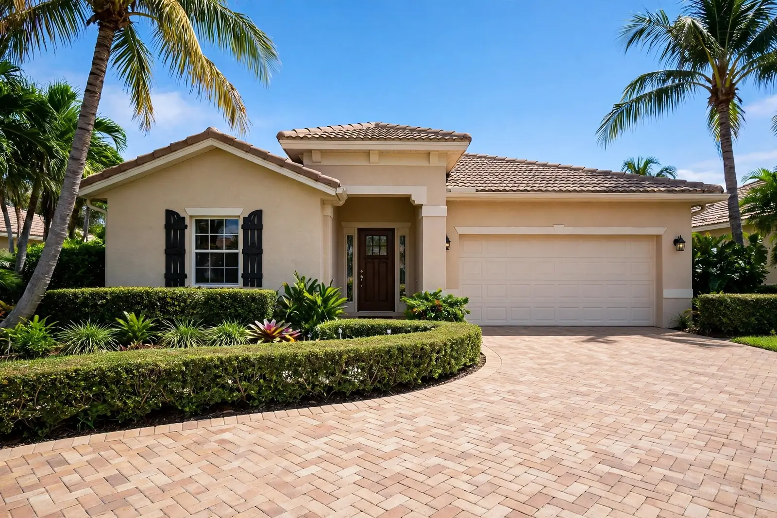 Front of a Boca Raton home served by local water damage professionals
